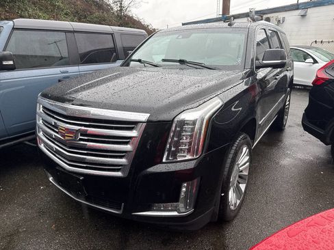Used 2018 Cadillac Escalade Platinum AWD/4WD image 1