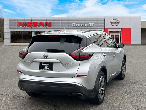 Used 2023 Nissan Murano SV image 5