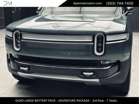 Used 2024 Rivian R1S Adventure AWD/4WD image 13