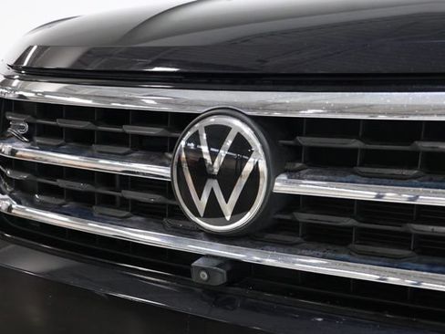 Used 2021 Volkswagen Atlas Cross Sport SEL Premium R-Line AWD/4WD image 12