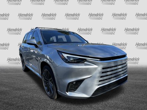 New 2026 Lexus TX 350 AWD image 2