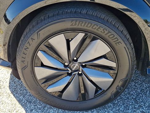 Certified 2023 Nissan Ariya FWD image 11