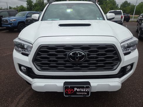 Certified 2023 Toyota Tacoma TRD Sport w/ Advanced Technology Package AWD/4WD image 8