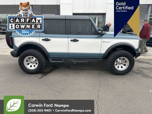 Used 2023 Ford Bronco Badlands image 8