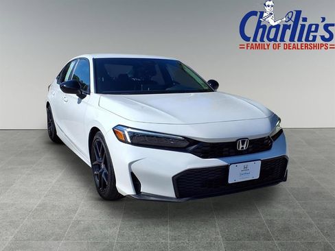 Used 2025 Honda Civic Sport image 3