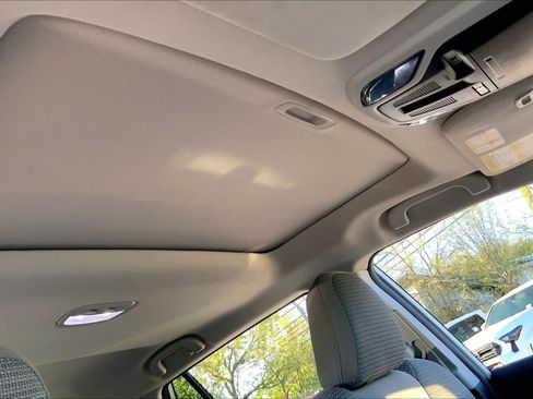 Used 2024 Subaru Outback Premium image 14