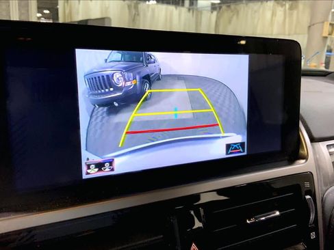 Certified 2023 Lexus GX 460 Premium w/ Premium Package image 26