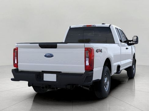 Used 2026 Ford F250 XL w/ Snow Plow/Camper Package AWD/4WD image 9