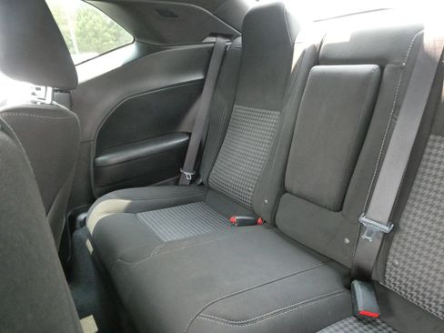 Used 2021 Dodge Challenger SXT RWD image 26
