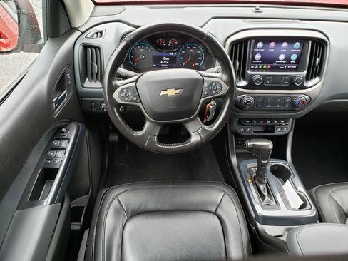 Used 2019 Chevrolet Colorado Z71 AWD/4WD image 18