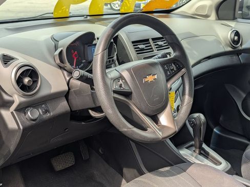 Used 2013 Chevrolet Sonic LT FWD image 9
