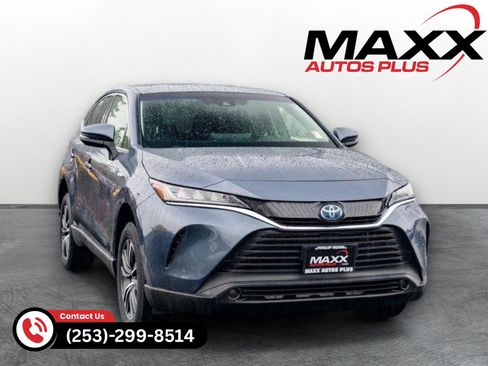 Used 2021 Toyota Venza LE image 1