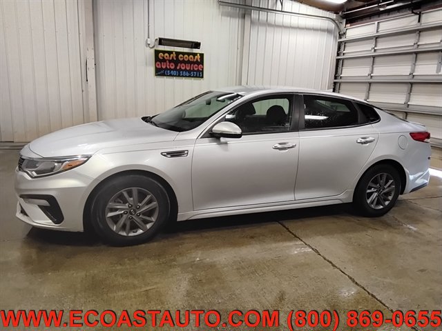 Used 2020 Kia Optima LX FWD image 5