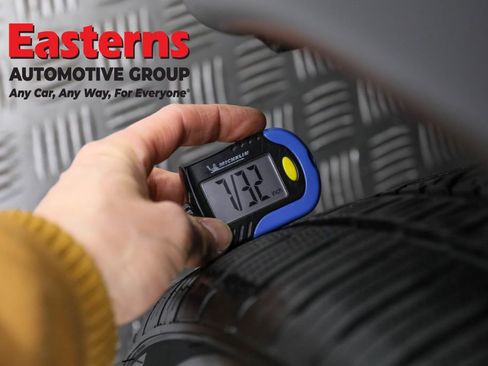 Used 2021 Tesla Model Y Long Range image 26