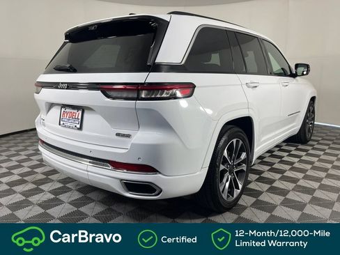 Used 2023 Jeep Grand Cherokee Overland w/ Luxury Tech Group IV AWD/4WD image 11