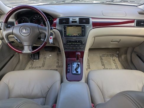 Used 2004 Lexus ES 330 FWD image 17