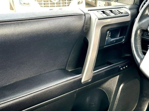 Used 2017 Toyota 4Runner Limited RWD image 29