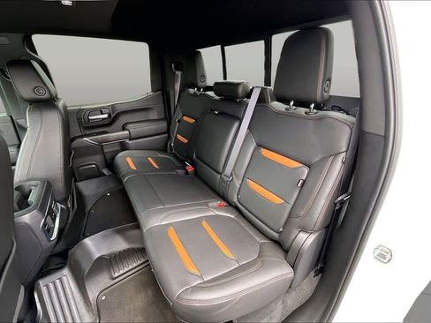 Used 2021 GMC Sierra 1500 AT4 w/ AT4 Premium Package AWD/4WD image 25