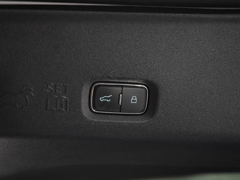 Used 2025 Ford Expedition Max Platinum AWD/4WD image 14