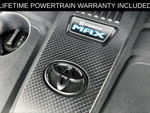 Used 2023 Toyota Sequoia SR5 w/ SR5 Premium Package AWD/4WD image 42