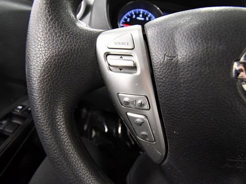 Used 2018 Nissan Versa SV image 18