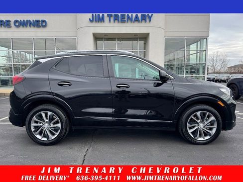 Used 2023 Buick Encore GX Select w/ Sport Touring Package image 1
