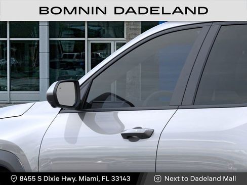 New 2026 Chevrolet Equinox LT w/ Safety and Technology Package image 12