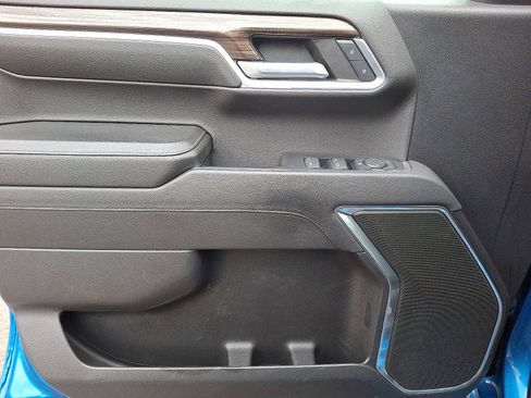 Used 2022 Chevrolet Silverado 1500 RST w/ Protection Package image 12