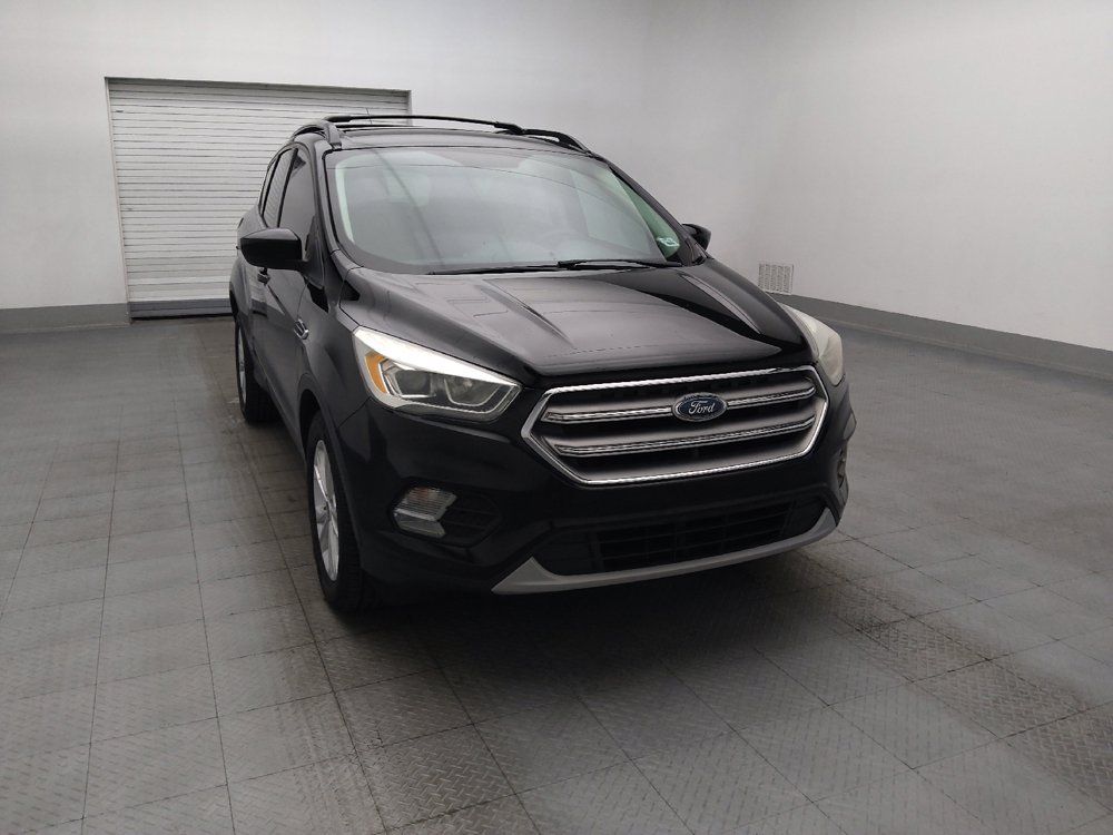 Used 2017 Ford Escape SE w/ Equipment Group 201A FWD image 14