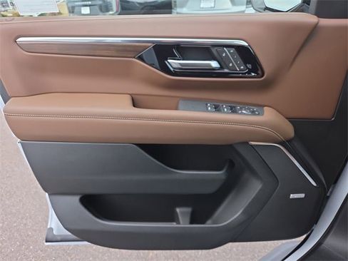 New 2026 Chevrolet Tahoe High Country w/ Sun And Tow Package image 18