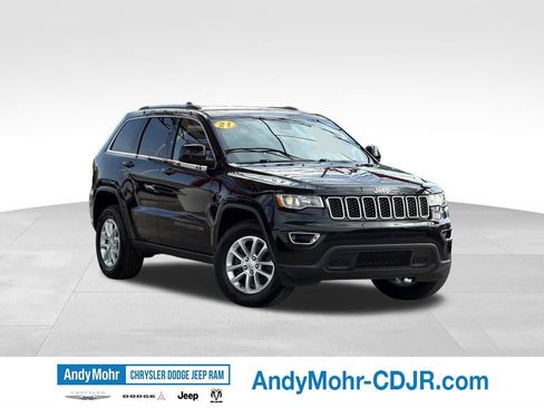 Used 2021 Jeep Grand Cherokee Laredo AWD/4WD image 1