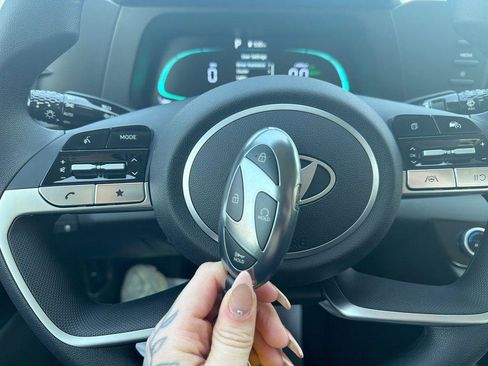 New 2026 Hyundai Elantra Blue image 36