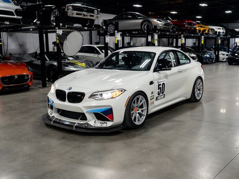 Used 2017 BMW M2 RWD image 1