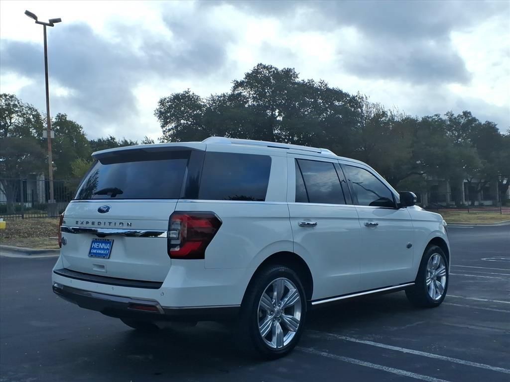 Used 2022 Ford Expedition King Ranch AWD/4WD image 5