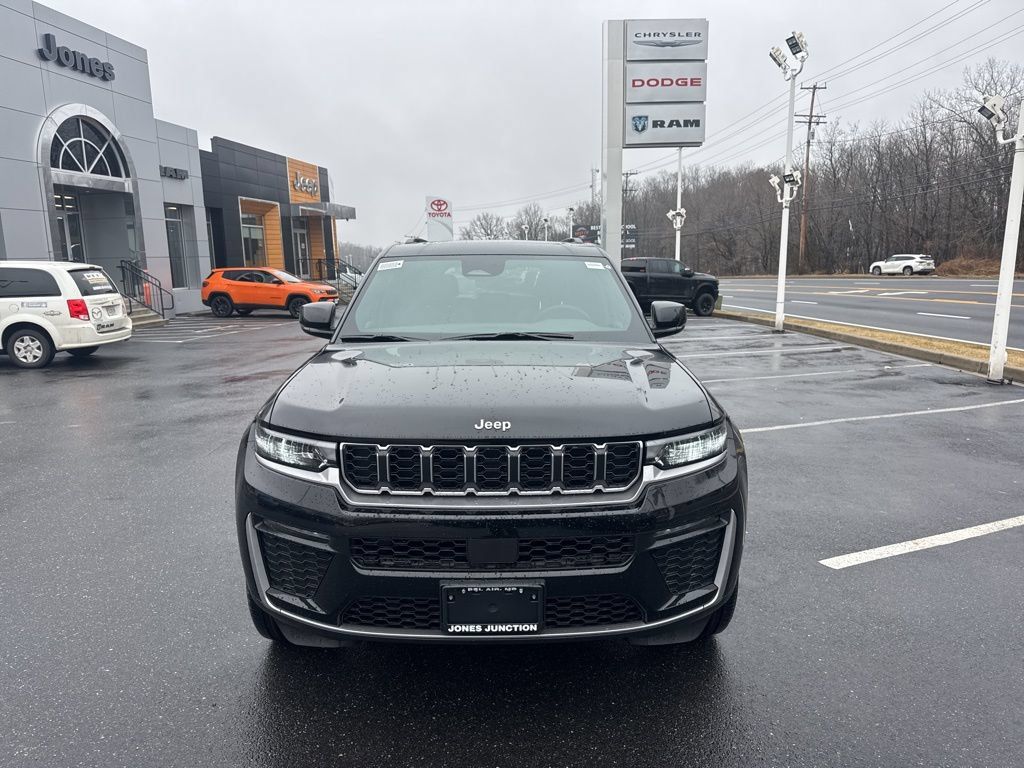 New 2026 Jeep Grand Cherokee Limited AWD/4WD image 3
