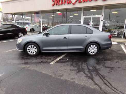 Used 2016 Volkswagen Jetta S FWD image 41