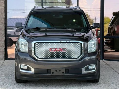 Used 2016 GMC Yukon Denali w/ Open Road Package AWD/4WD image 19