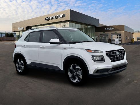New 2026 Hyundai Venue SEL image 10