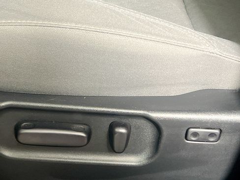 Used 2022 Toyota Tacoma SR5 w/ Technology Package RWD image 14