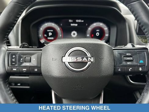 Used 2025 Nissan Rogue Platinum FWD image 26