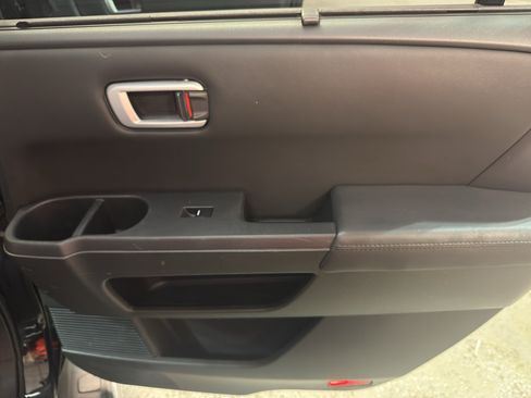 Used 2013 Honda Pilot Touring image 25