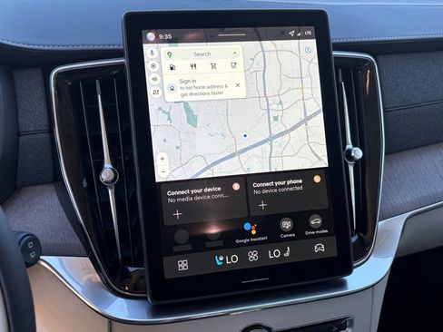 New 2026 Volvo XC90 B6 Ultra w/ Lounge Package image 13