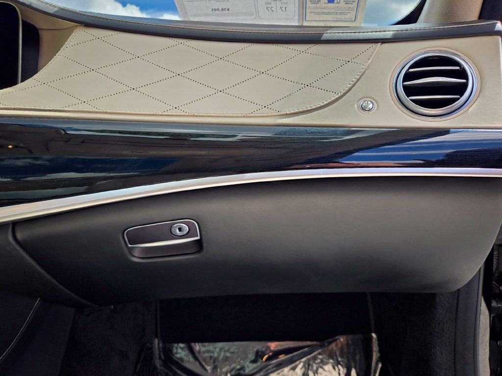 Used 2019 Mercedes-Benz S 560 4MATIC Sedan image 72