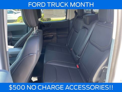 New 2025 Ford Maverick Lobo image 17