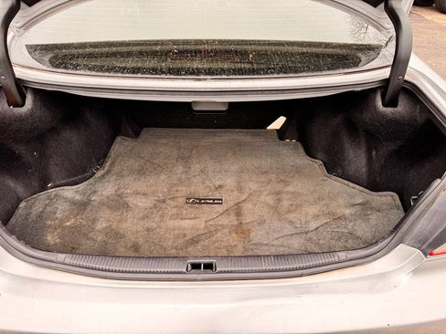 Used 2005 Lexus ES 330 image 21