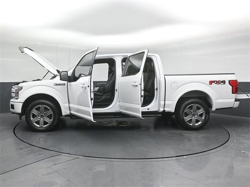 Certified 2019 Ford F150 Lariat w/ Equipment Group 502A Luxury image 59