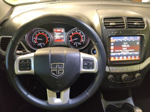 Used 2017 Dodge Journey GT FWD image 22