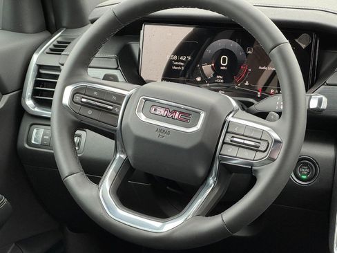 New 2026 GMC Acadia Elevation image 13