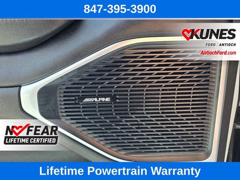 Used 2024 Jeep Wagoneer L Series II w/ Flexible Seating Group AWD/4WD image 47