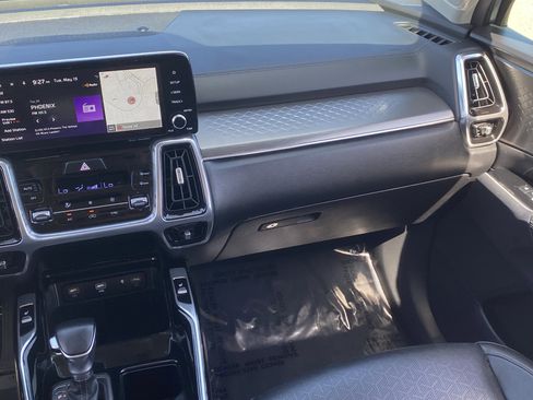 Used 2023 Kia Sorento SX FWD image 14